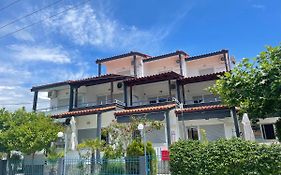 Artemis Hotel Apartments
